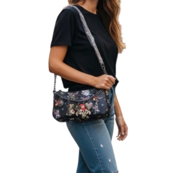 Ed Hardy Black Tattoo Print Shoulder Bag NWT Chain Strap Y2K Purse Retail $70 - Picture 2 of 9